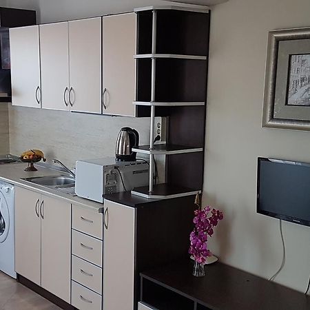 Tashevi Apartments เปาโมเรีย ภายนอก รูปภาพ