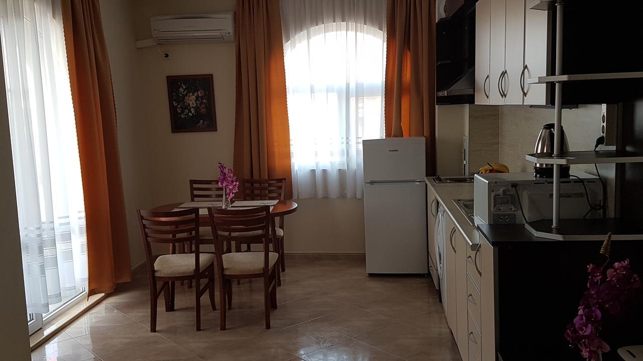Tashevi Apartments เปาโมเรีย ภายนอก รูปภาพ